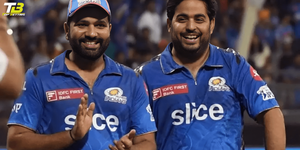 Akash and Rohit spotted arriving at Wankhede