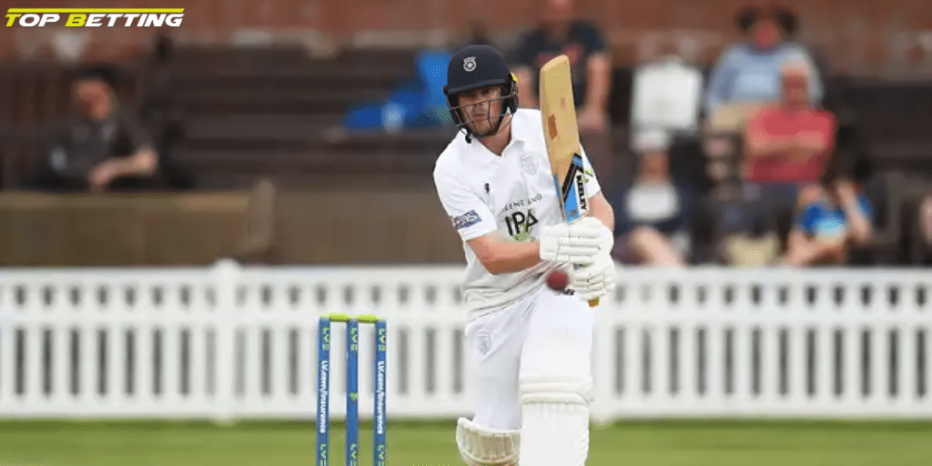 Glamorgan get 592 in a historic tie